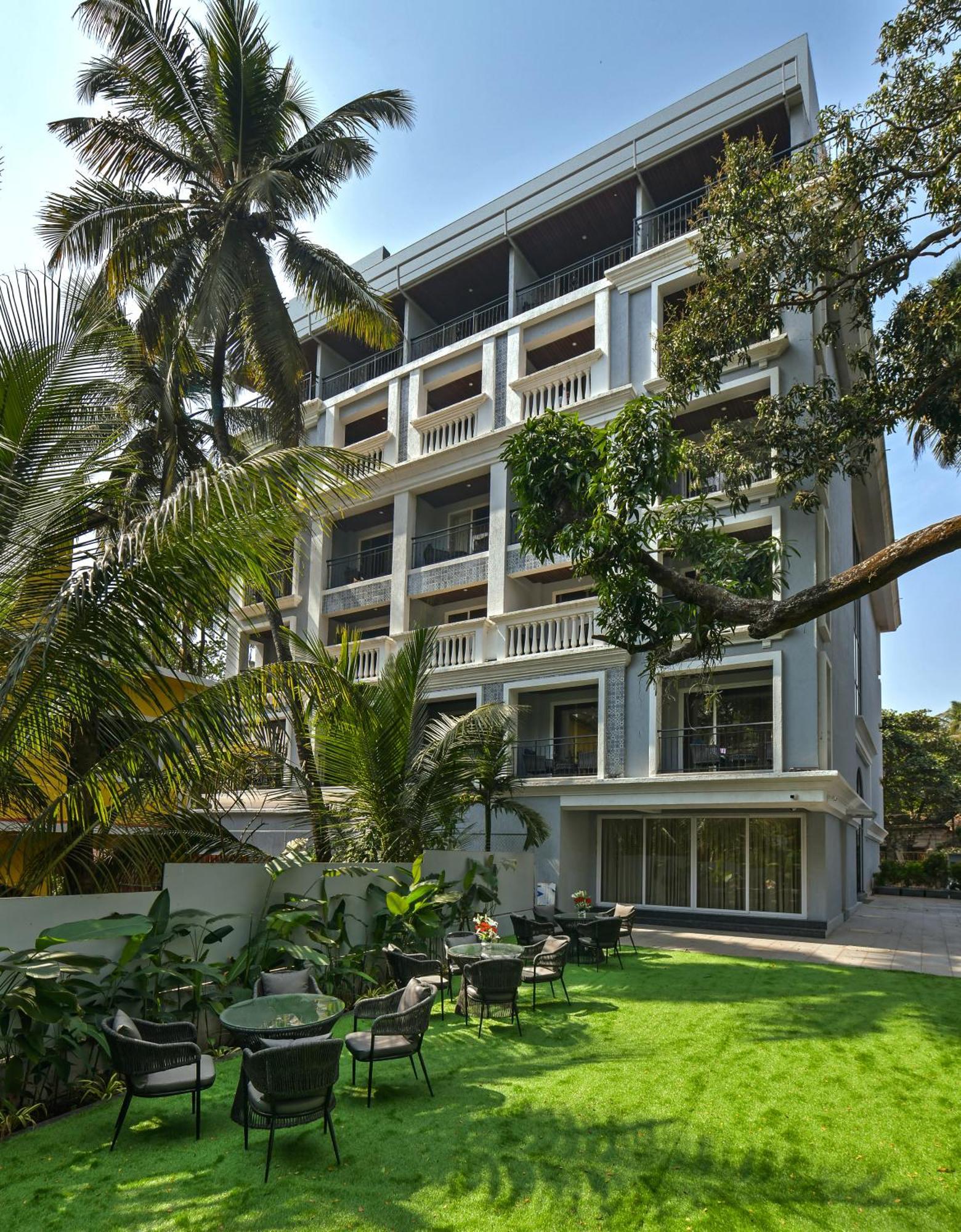 Meritas Auberge Calangute Goa Exterior photo